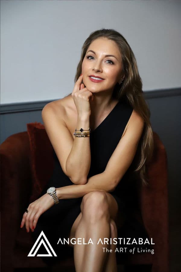 photo of agent, ANGELA ARISTIZABAL
