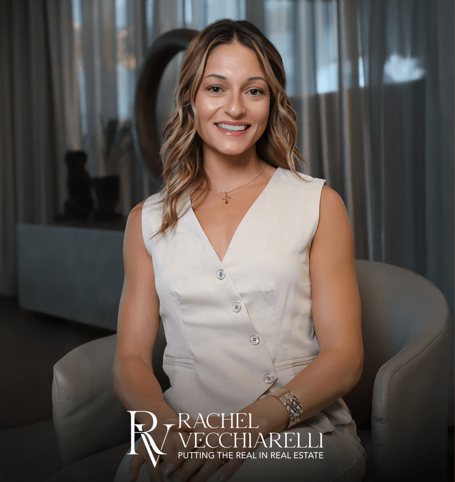 Rachel Vecchiarelli headshot